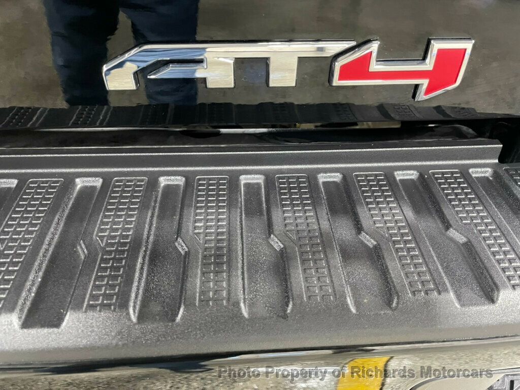 2025 GMC Sierra 2500HD 4WD Crew Cab 159" AT4 - 22945960 - 7