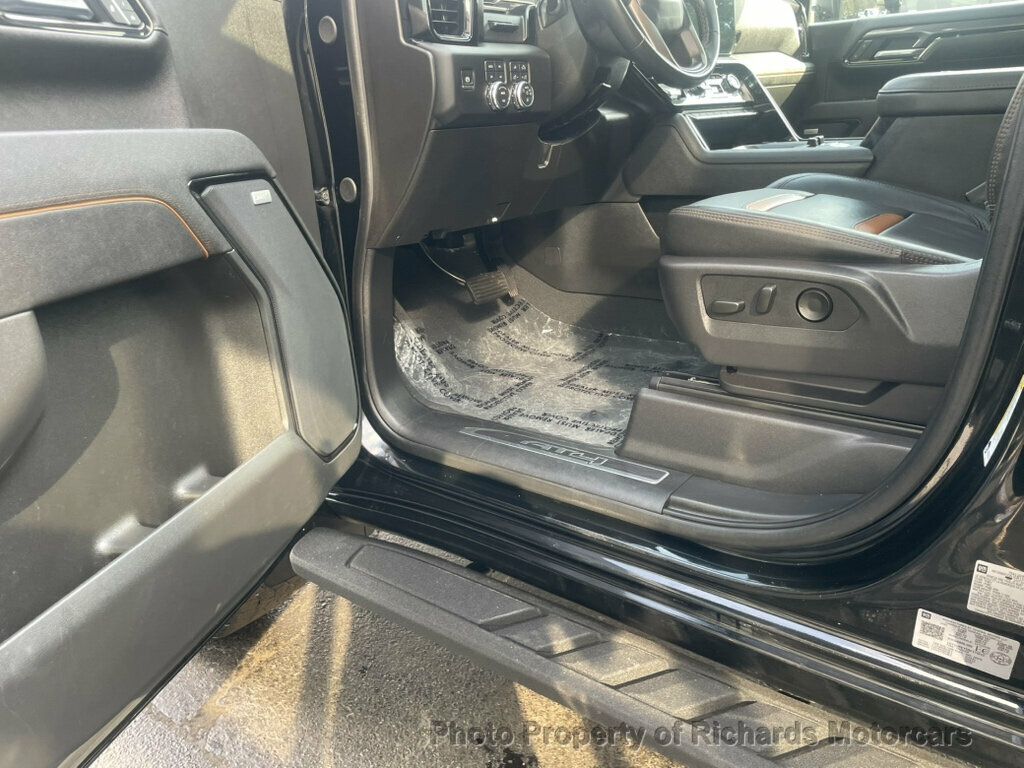 2025 GMC Sierra 2500HD 4WD Crew Cab 159" AT4 - 23072045 - 12