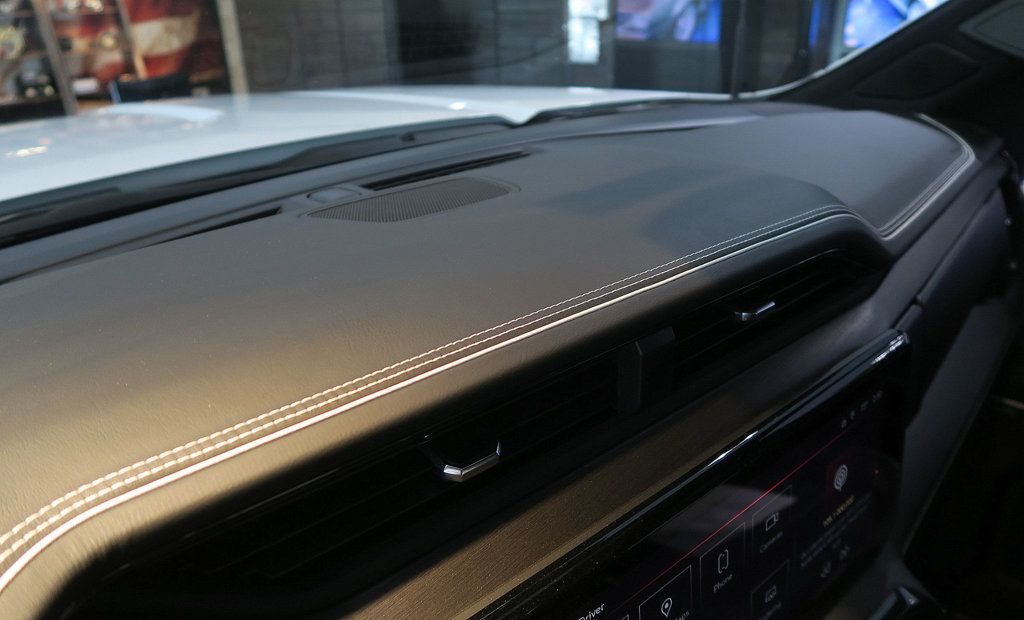 2025 GMC Sierra 2500HD 4WD Crew Cab 159" AT4X - 23025500 - 22