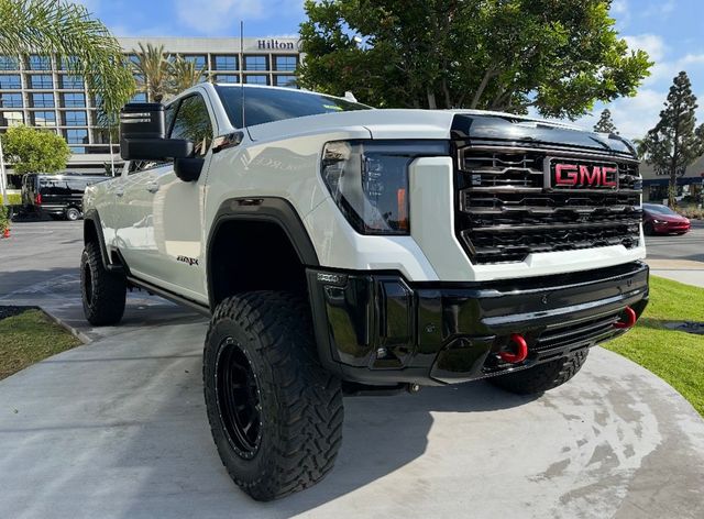 2025 GMC Sierra 2500HD 4WD Crew Cab 159" AT4X - 23025500 - 2