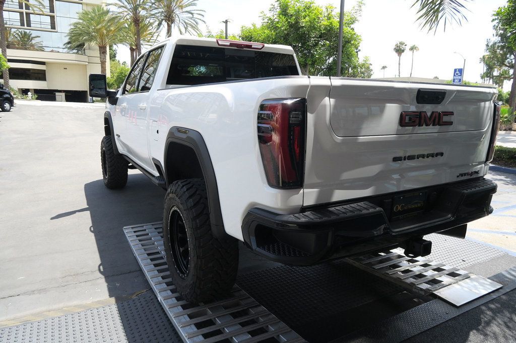 2025 GMC Sierra 2500HD 4WD Crew Cab 159" AT4X - 23025500 - 57
