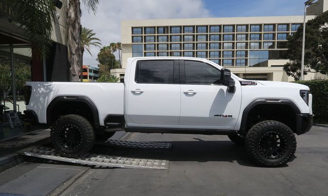 2025 GMC Sierra 2500HD 4WD Crew Cab 159" AT4X - 23025500 - 62