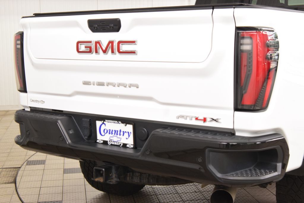 2025 GMC Sierra 2500HD 4WD Crew Cab 159" AT4X - 23081236 - 23