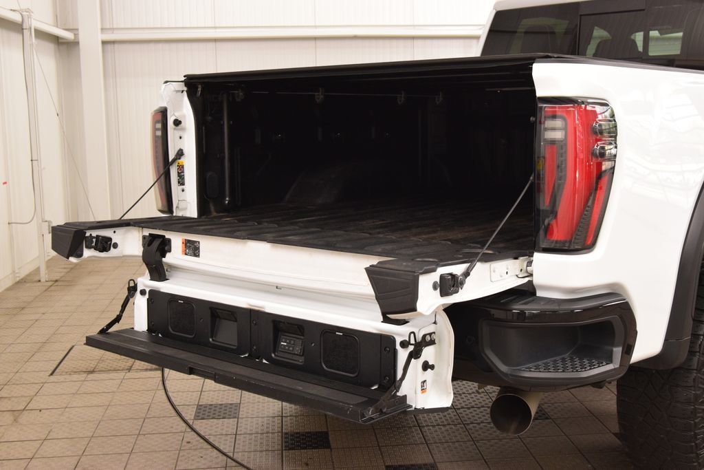 2025 GMC Sierra 2500HD 4WD Crew Cab 159" AT4X - 23081236 - 28