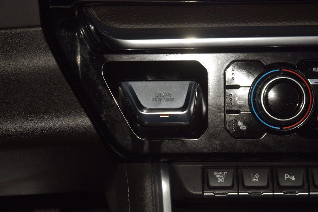 2025 GMC Sierra 2500HD 4WD Crew Cab 159" Denali - 23082028 - 38