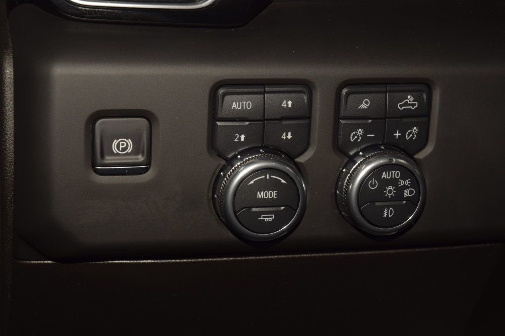 2025 GMC Sierra 2500HD 4WD Crew Cab 159" Denali - 23082028 - 39