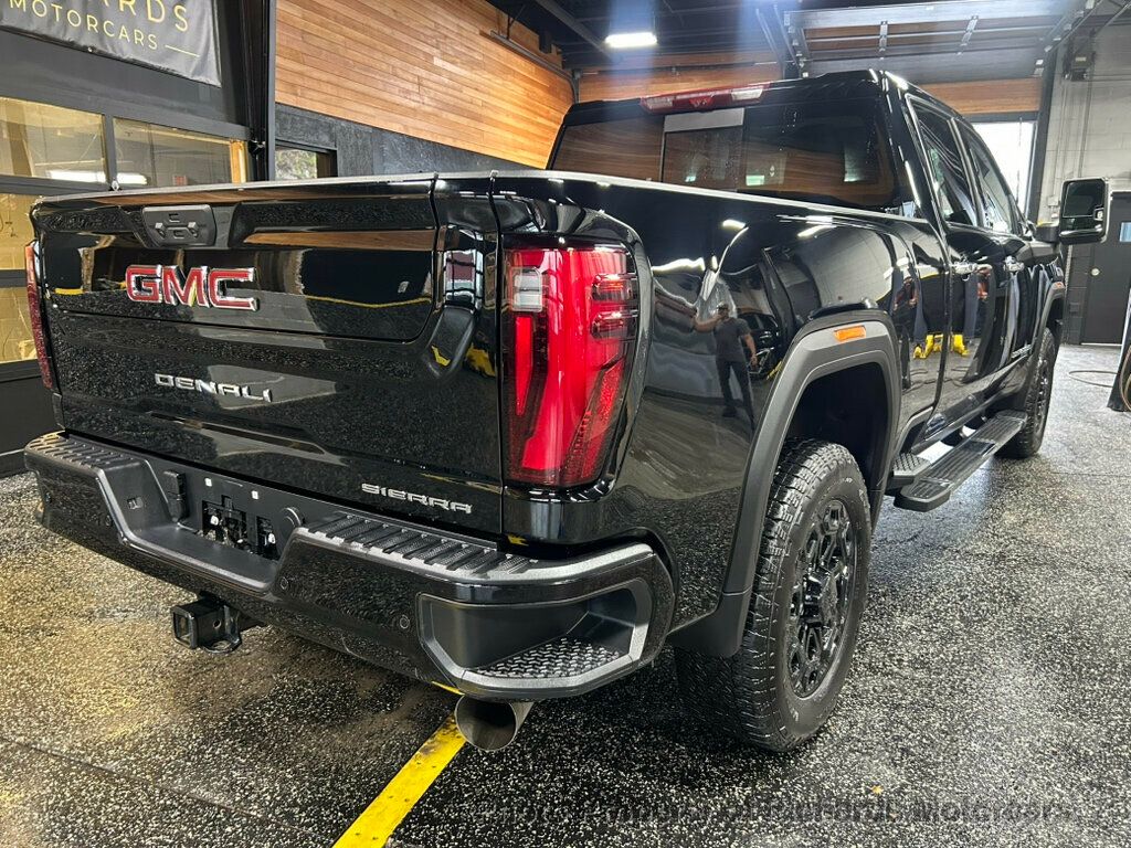 2025 GMC Sierra 2500HD 4WD Crew Cab 159" Denali - 23047980 - 1