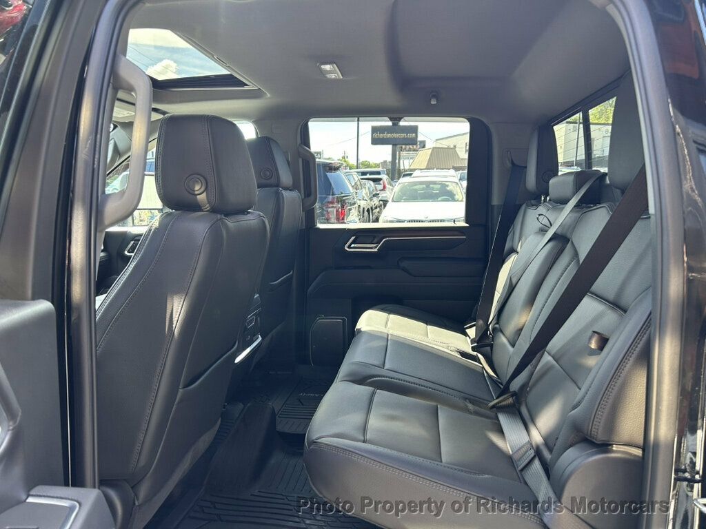 2025 GMC Sierra 2500HD 4WD Crew Cab 159" Denali - 23082975 - 19
