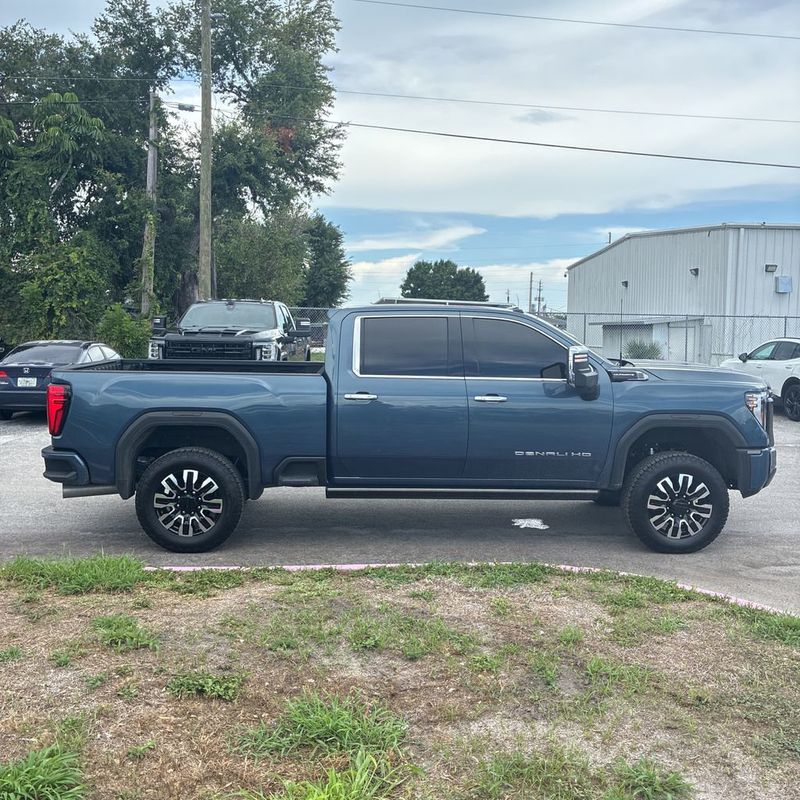 2025 GMC Sierra 2500HD 4WD Crew Cab 159" Denali Ultimate - 23052939 - 12
