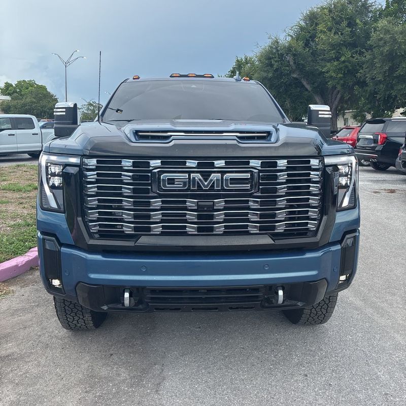 2025 GMC Sierra 2500HD 4WD Crew Cab 159" Denali Ultimate - 23052939 - 1