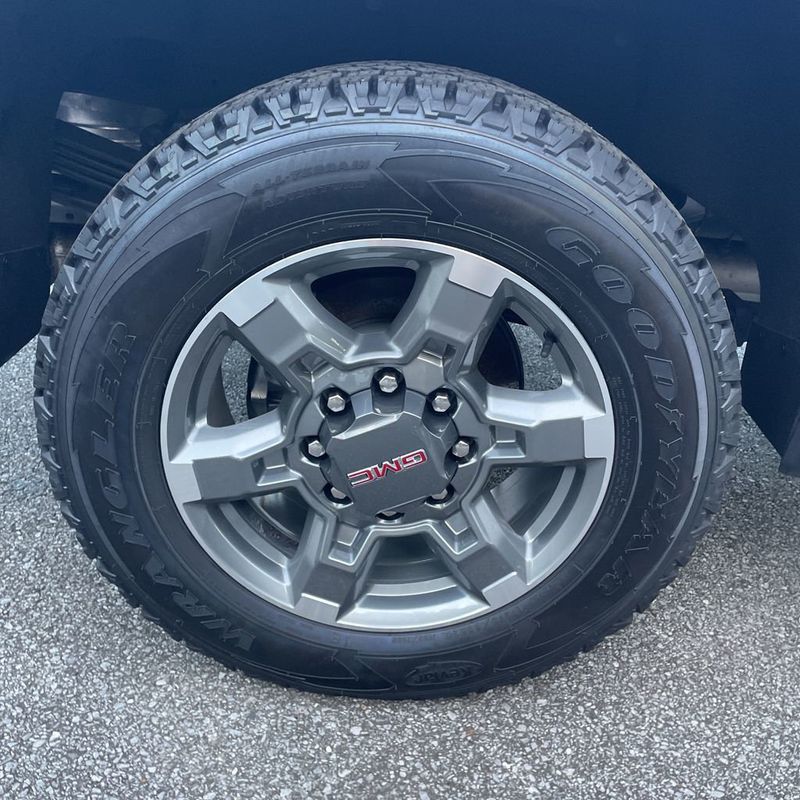 2025 GMC Sierra 2500HD 4WD Crew Cab 159" SLT - 23038322 - 12