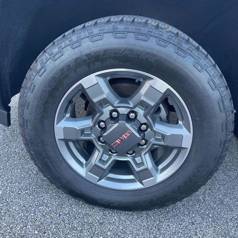 2025 GMC Sierra 2500HD 4WD Crew Cab 159" SLT - 23038322 - 15