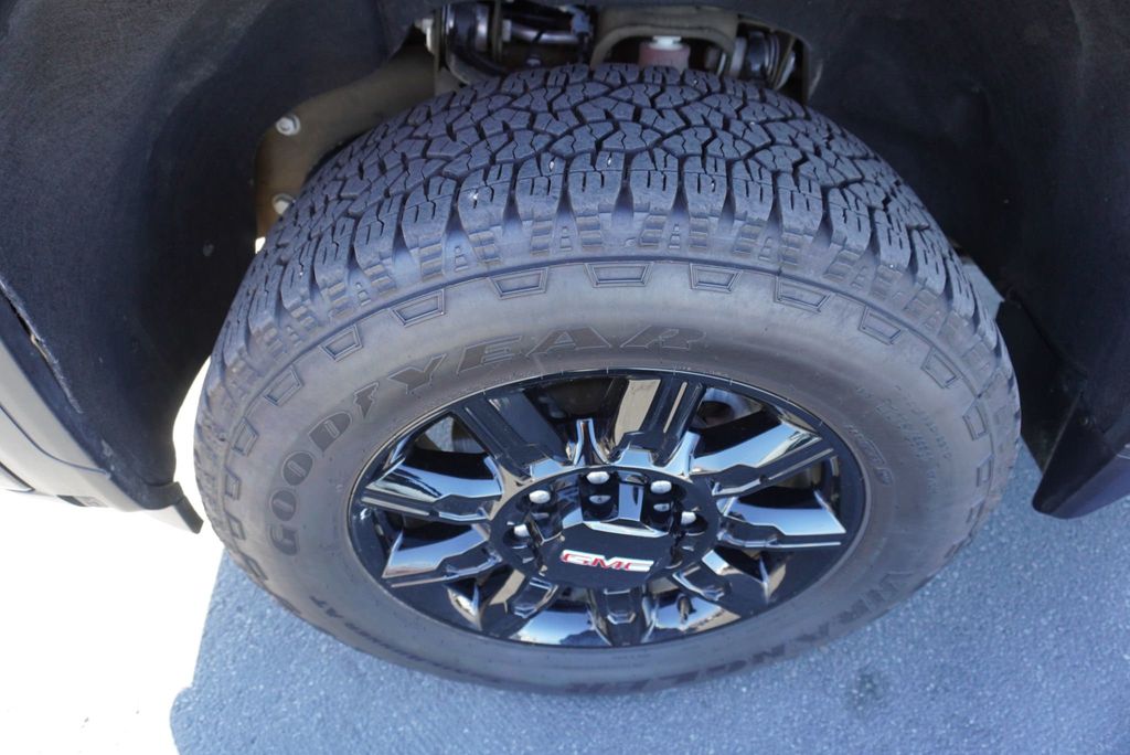 2025 GMC Sierra 2500HD AT4 HD - 22938797 - 18