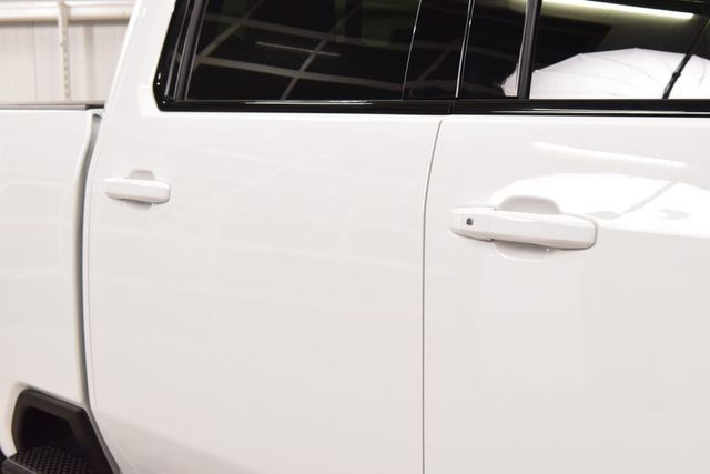 2025 GMC Sierra 2500HD AT4 Premius Plus Lifted - 23046592 - 17