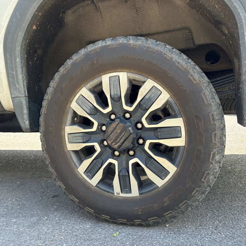 2025 GMC Sierra 2500HD Denali Ultimate - 23022166 - 14