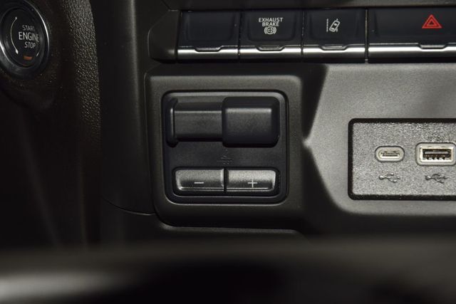 2025 GMC Sierra 3500HD 3500HD CREW * DURAMAX * 9' FLATBED * 1 OWNER - 22993558 - 22