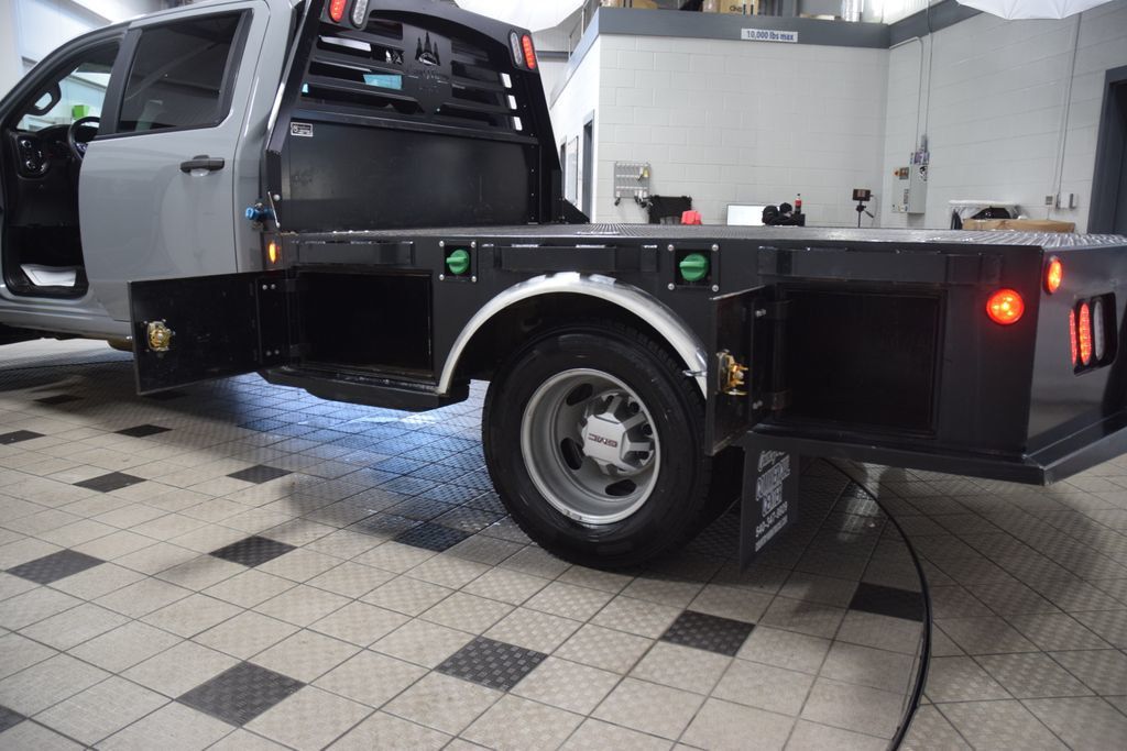 2025 GMC Sierra 3500HD 3500HD CREW * DURAMAX * 9' FLATBED * 1 OWNER - 22993558 - 38