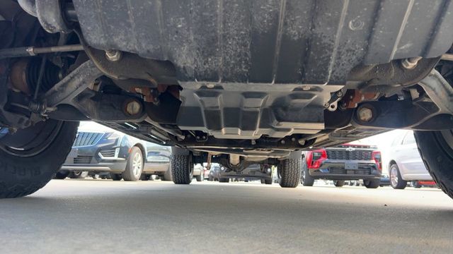 2025 GMC Sierra 3500HD AT4 - 23092925 - 28