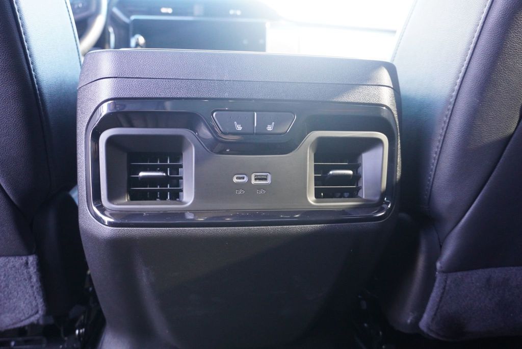 2025 GMC Sierra 3500HD AT4 - 22985222 - 28