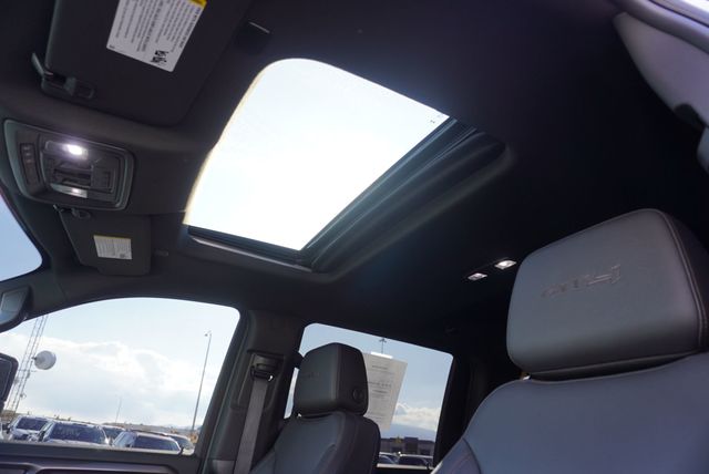 2025 GMC Sierra 3500HD AT4 - 22985222 - 29