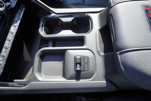 2025 GMC Sierra 3500HD AT4 HD - 22950501 - 44