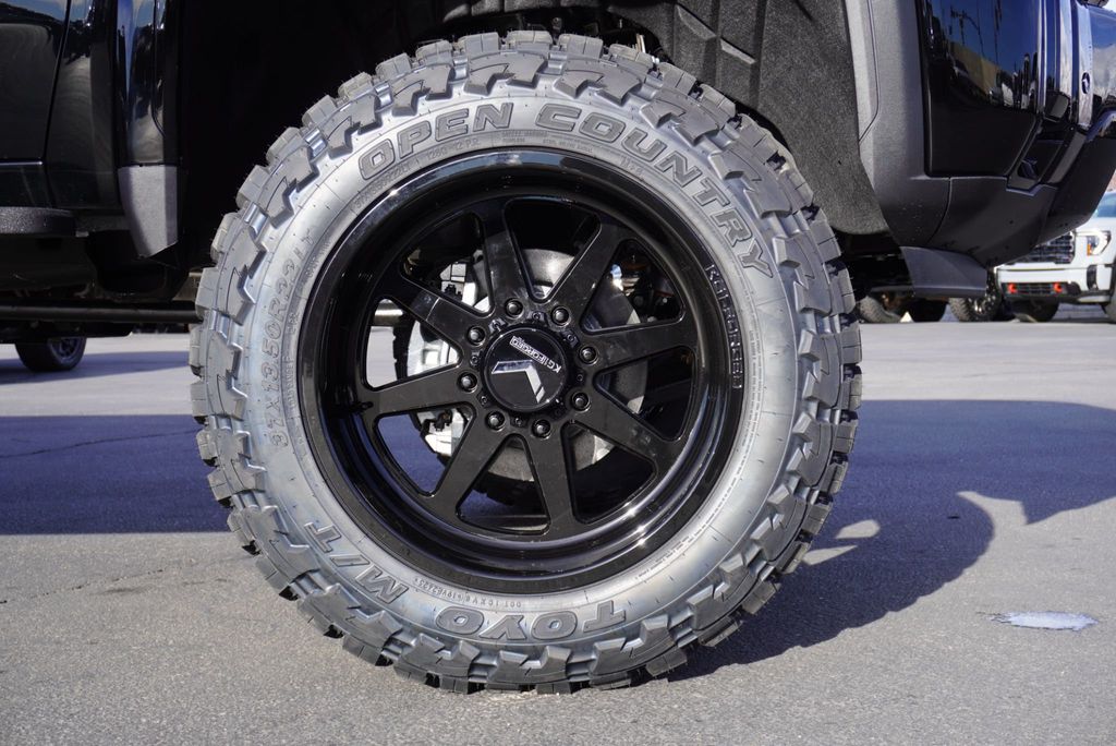 2025 GMC Sierra 3500HD AT4 HD - 22956719 - 17