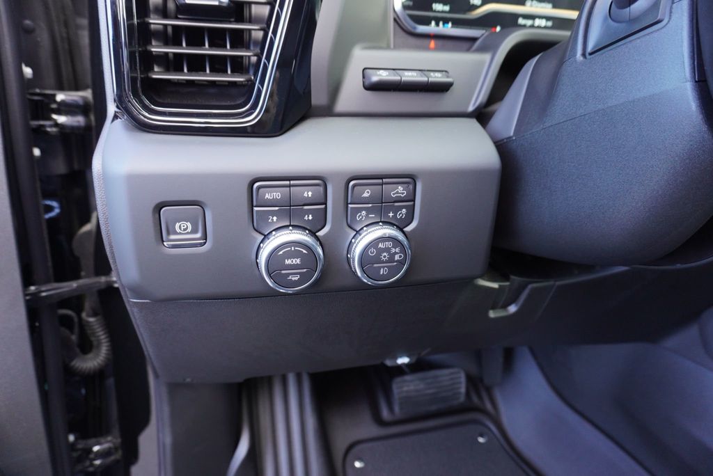 2025 GMC Sierra 3500HD AT4 HD - 22956719 - 31