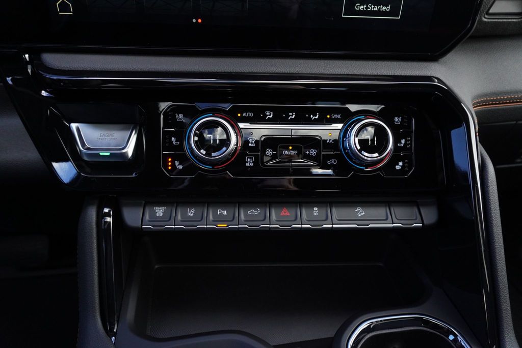 2025 GMC Sierra 3500HD AT4 HD - 22956719 - 43