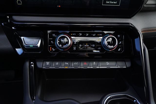 2025 GMC Sierra 3500HD AT4 HD - 22956719 - 43