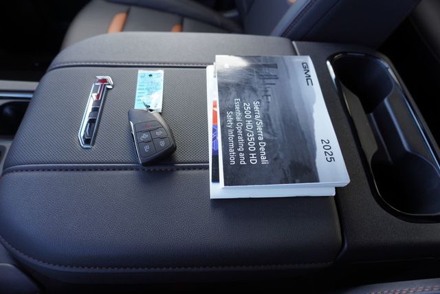 2025 GMC Sierra 3500HD AT4 HD - 22956719 - 49