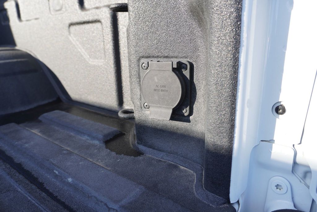 2025 GMC Sierra 3500HD DENALI HD - 22943214 - 11