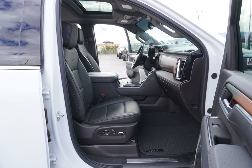 2025 GMC Sierra 3500HD DENALI HD - 22943214 - 26