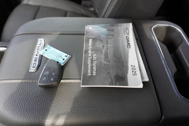 2025 GMC Sierra 3500HD DENALI HD - 22943214 - 49