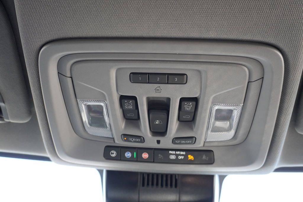 2025 GMC Sierra 3500HD DENALI HD - 22951861 - 44