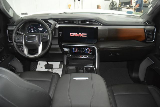 2025 GMC Sierra 3500HD Denali Reserve DRW - 23050170 - 30