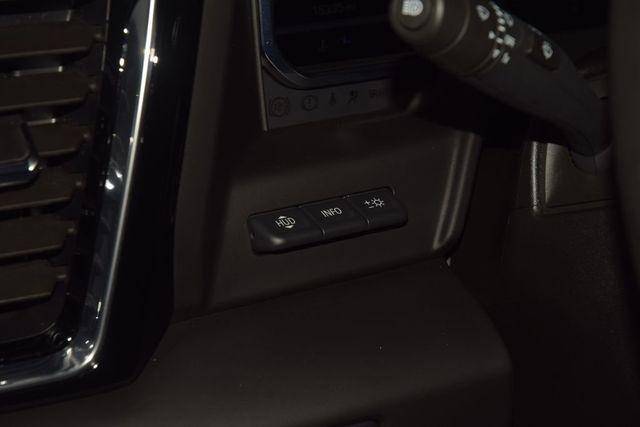 2025 GMC Sierra 3500HD Denali Reserve DRW - 23050170 - 36