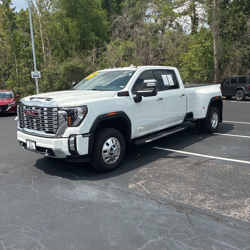 2025 GMC Sierra 3500HD Denali Reserve DRW - 23050170 - 4