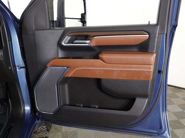 2025 GMC Sierra 3500HD Denali Ultimate - 23016013 - 30