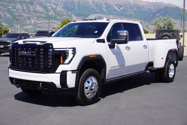 GMC シエラ 3500HD デナリ デューリー Karson WHT New 2025 GMC Sierra 3500 HD Denali Crew Cab in Bloomington