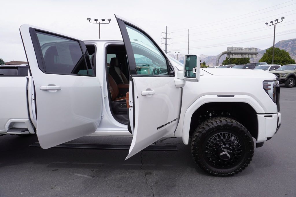 2025 GMC Sierra 3500HD DENALI ULTIMATE - 22898350 - 29