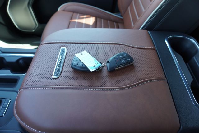 2025 GMC Sierra 3500HD DENALI ULTIMATE - 22898350 - 50