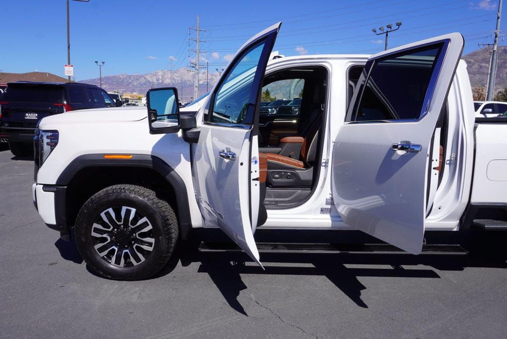 2025 GMC Sierra 3500HD DENALI ULTIMATE - 22921373 - 25