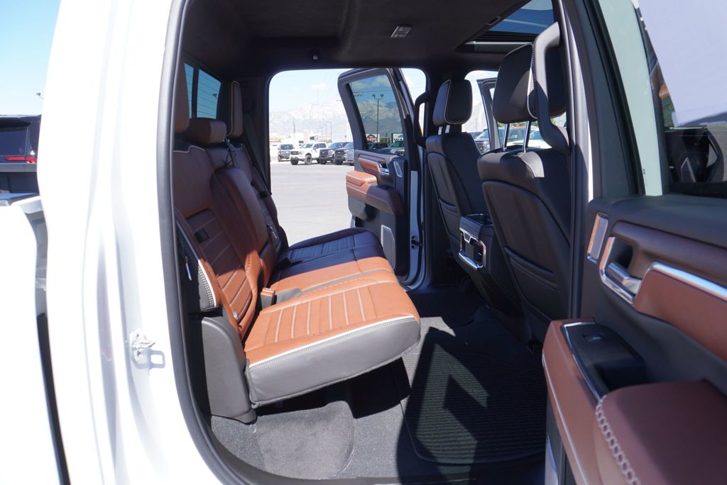 2025 GMC Sierra 3500HD DENALI ULTIMATE - 22921373 - 27