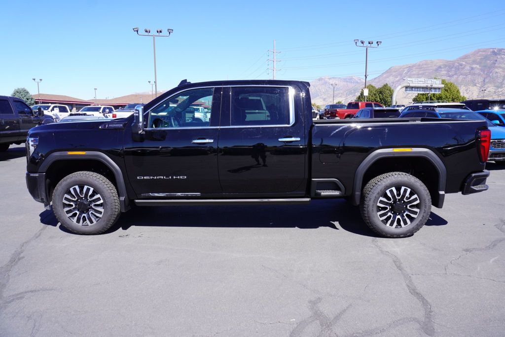 2025 Gmc Sierra HD Denali Ultimate photo 2
