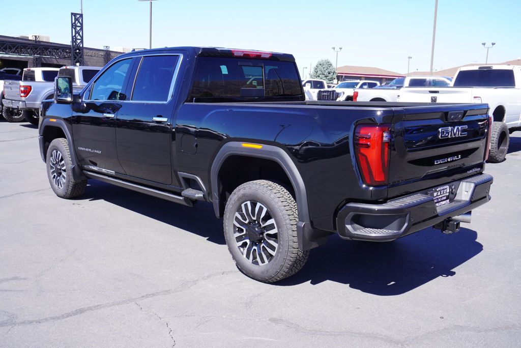 2025 Gmc Sierra HD Denali Ultimate photo 3