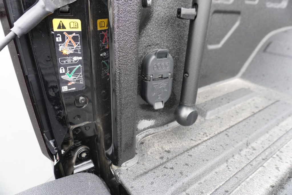 2025 GMC Sierra 3500HD DENALI ULTIMATE - 22932288 - 13