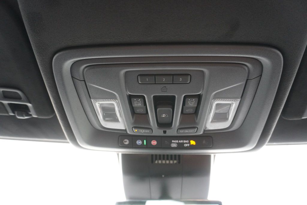 2025 GMC Sierra 3500HD DENALI ULTIMATE - 22932288 - 49