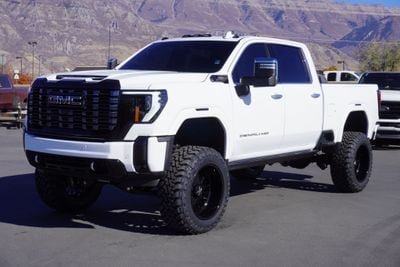2025 GMC Sierra 3500HD
