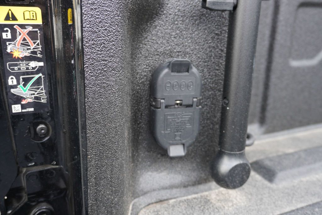 2025 GMC Sierra 3500HD DENALI ULTIMATE - 22949165 - 13