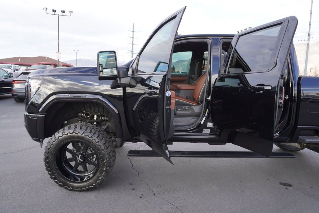 2025 GMC Sierra 3500HD DENALI ULTIMATE - 22949165 - 25